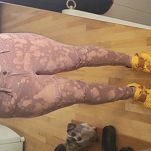 Mossimo distressed rose colored jeans